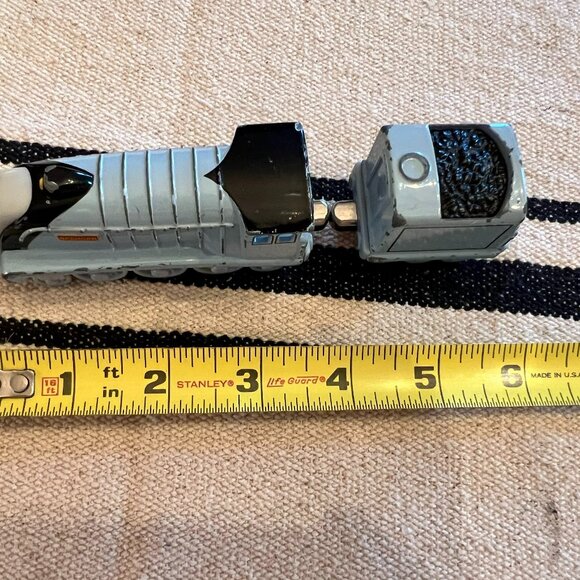 Thomas & Friends Spencer & Tender Die-Cast Take Along N Play Railway Cars 2009 - Picture 4 of 5